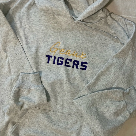 NWOT Gildan Game day hoodie size large - Picture 4 of 4
